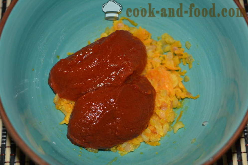 Quick-jus saus met tomatenpuree in een magnetron - hoe tomatensaus, jus koken in een magnetron, een stap voor stap recept foto's