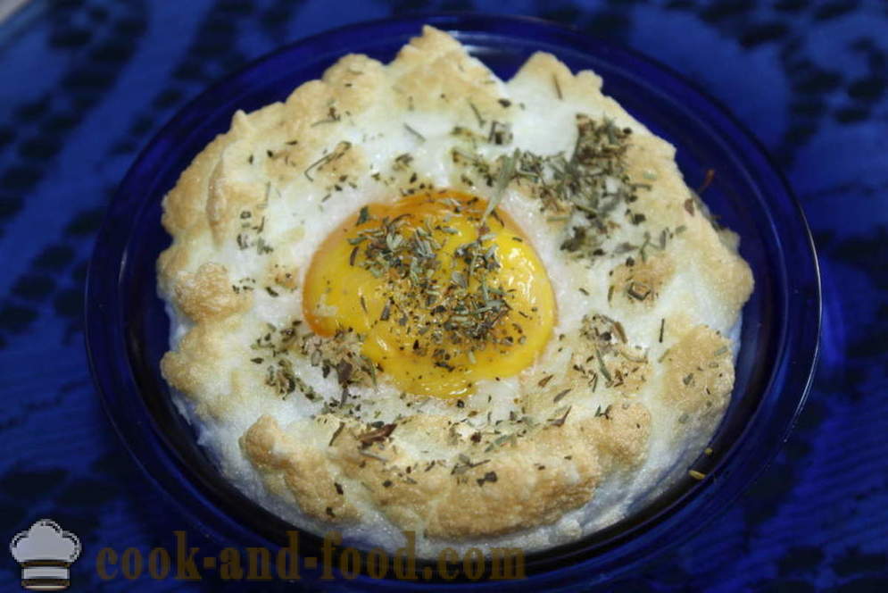 Ongebruikelijke eieren met kaas in blik - hoe roerei koken in de oven, met een stap voor stap recept foto's