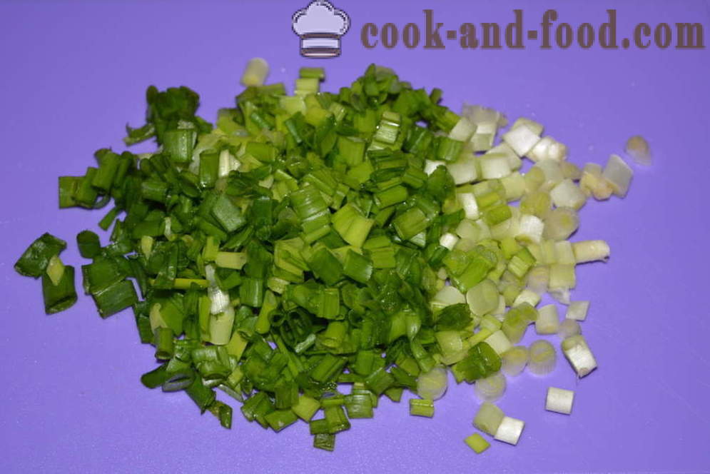 Salade met rode bonen en ingeblikte worst - Hoe maak je een salade met bonen en gerookte worst, een stap voor stap recept foto's voor te bereiden