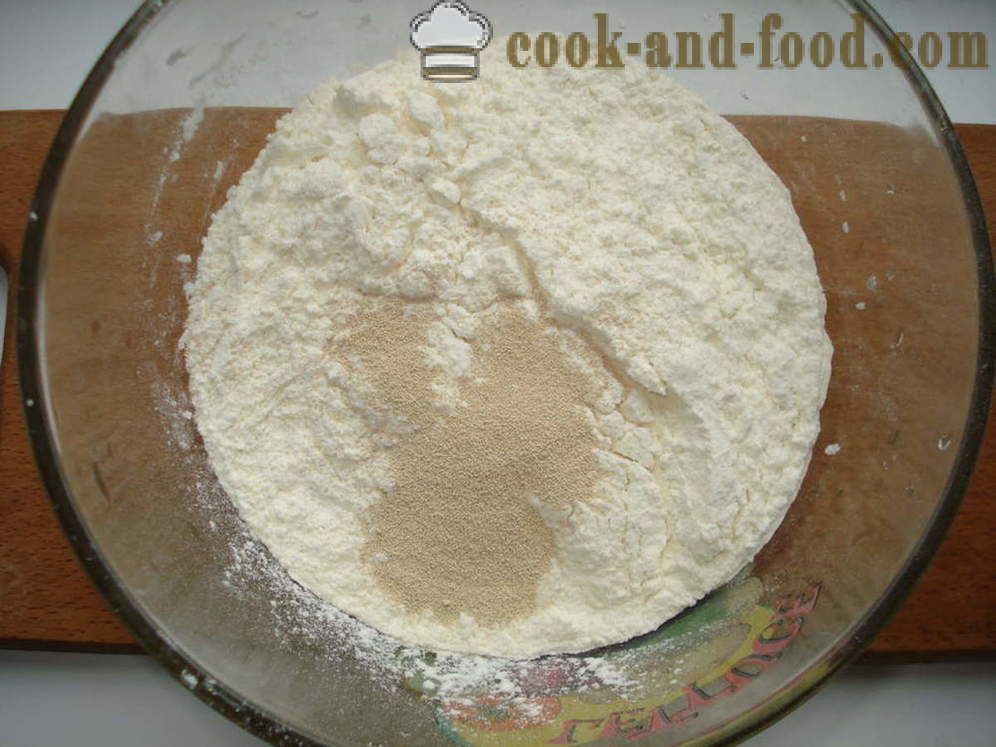 Cake van de gist met maanzaad in de oven - hoe je een taart te koken met maanzaad, een stap voor stap recept foto's