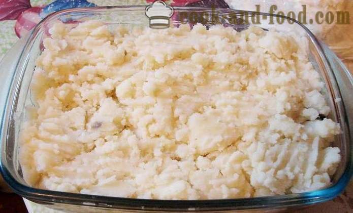 Aardappelgratin met champignons in de oven - hoe aardappel ovenschotel met champignons, een stap voor stap recept foto's te koken