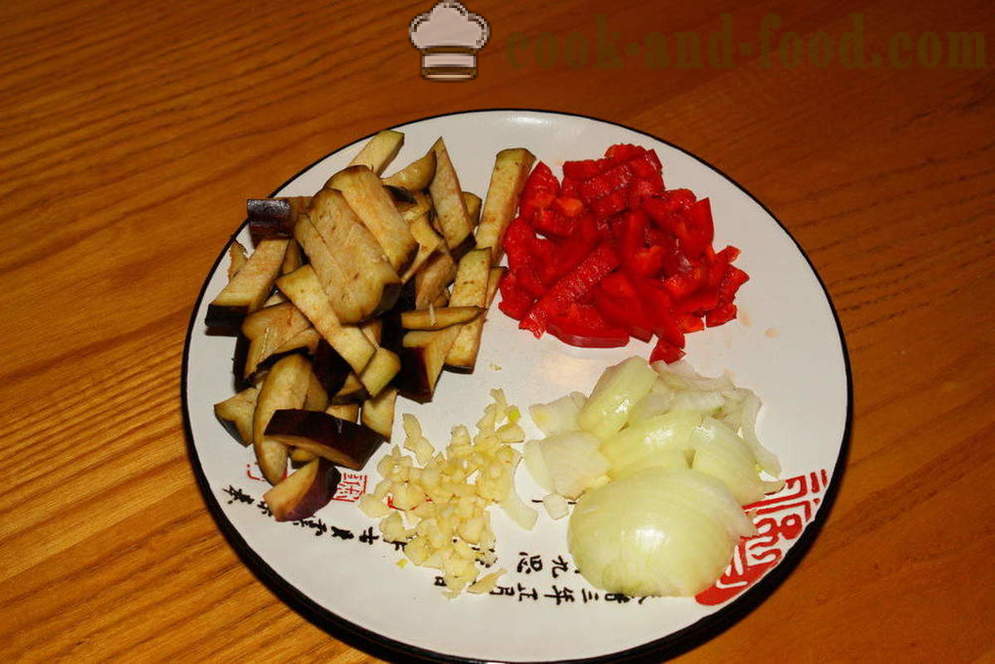 Kipfilet in het Chinees: met groenten en rijst - hoe je een kip in het Chinees, een stap voor stap recept foto's te koken