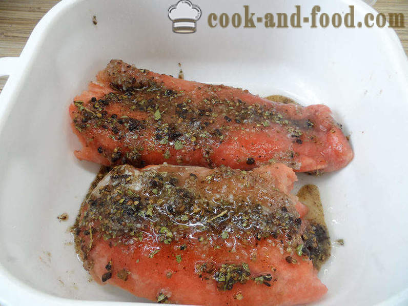 Spicy gezouten vis thuis - hoe pittig gezouten vis, stap voor stap recept foto's maken