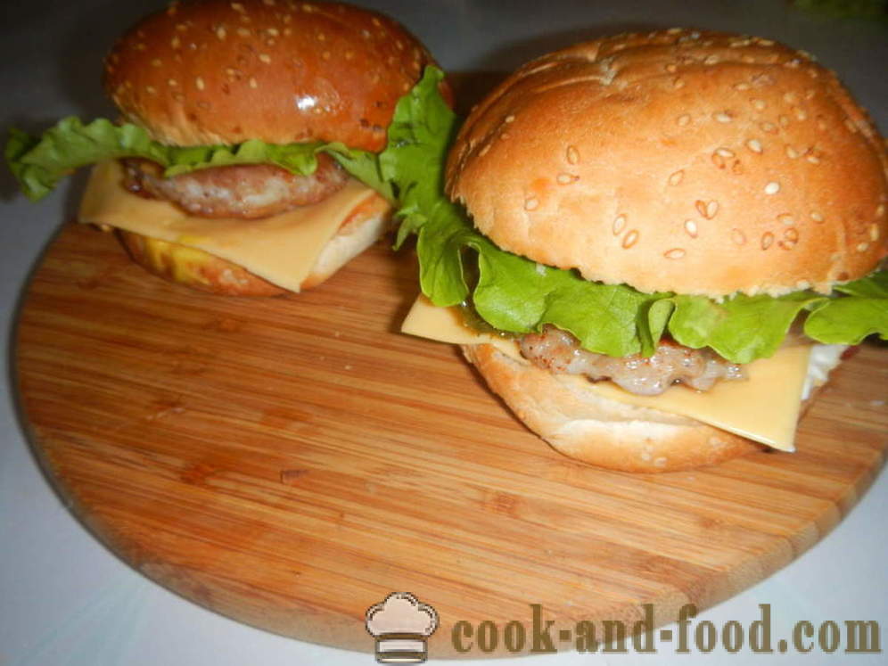 Juicy burger - hoe je een hamburger thuis, stap voor stap recept foto's maken