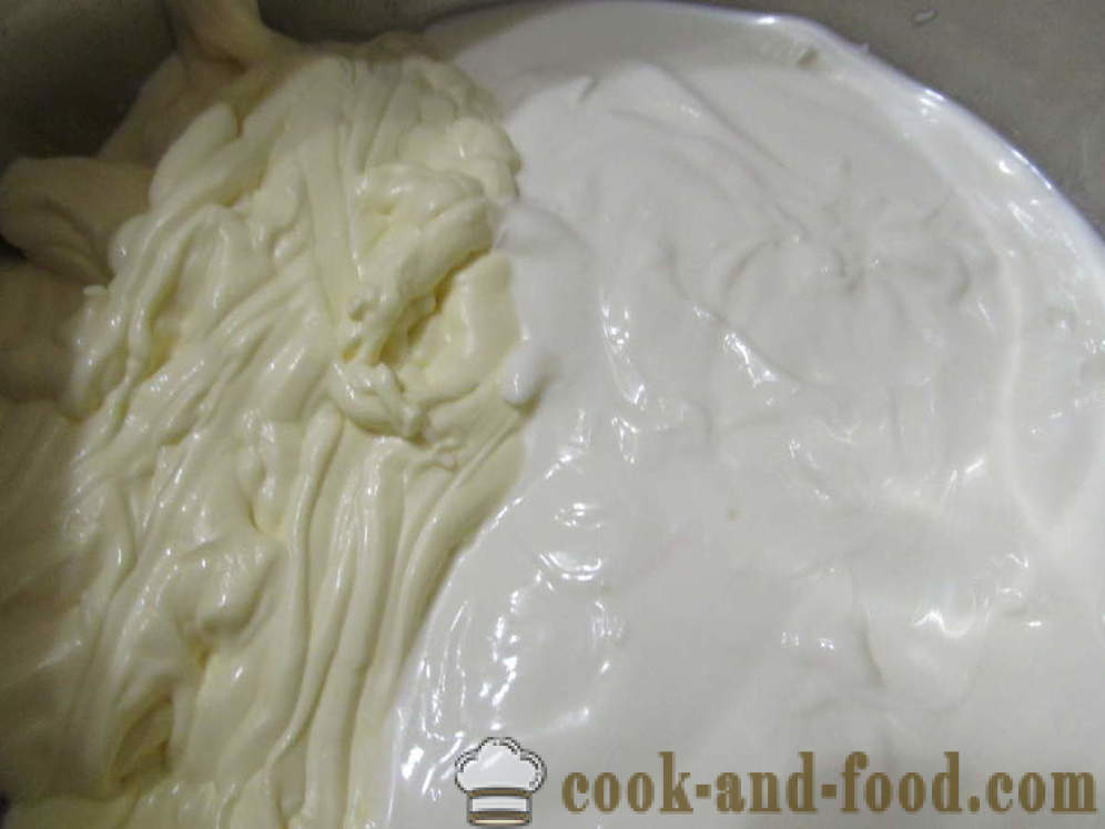 Quick gelei cake in de mayonaise en zure room, gevuld met kip - hoe je een taart vulmiddel voor mayonaise en zure room koken, met een stap voor stap recept foto's