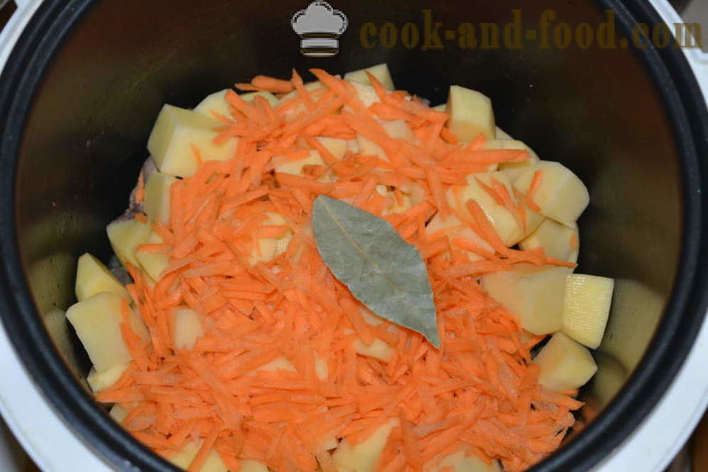 Tender kippenlever met aardappelen in multivarka - hoe aardappelen met kip lever in multivarka, stap koken voor stap recept foto's