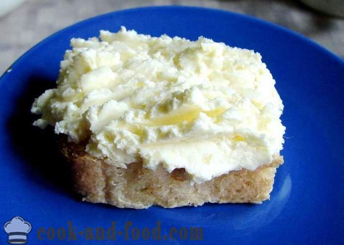 Kaas knoflookboter sandwich - hoe kaas boter, een eenvoudig recept met een foto te koken