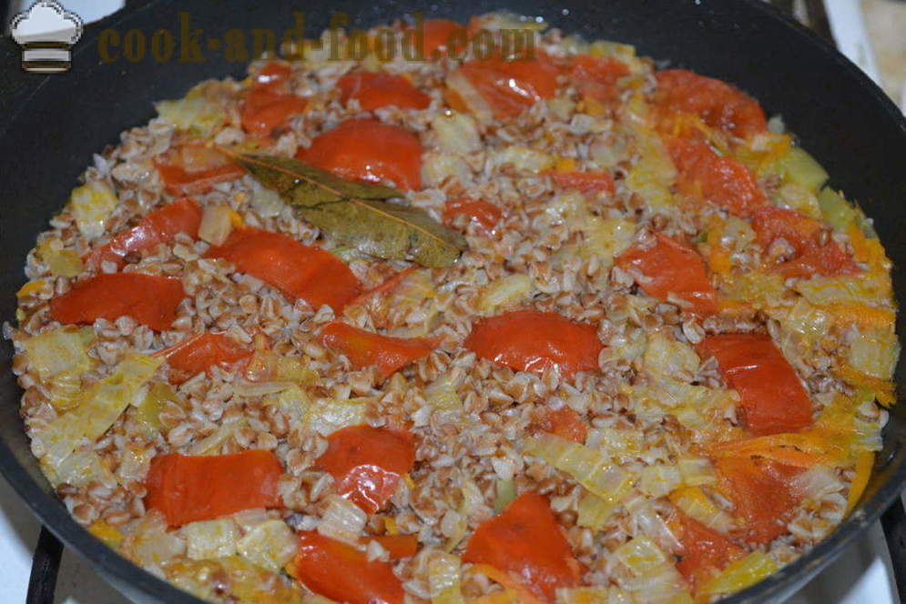Heerlijke kruimelig boekweit met groenten in een pan - hoe boekweit met groenten, een stap voor stap recept foto's te koken
