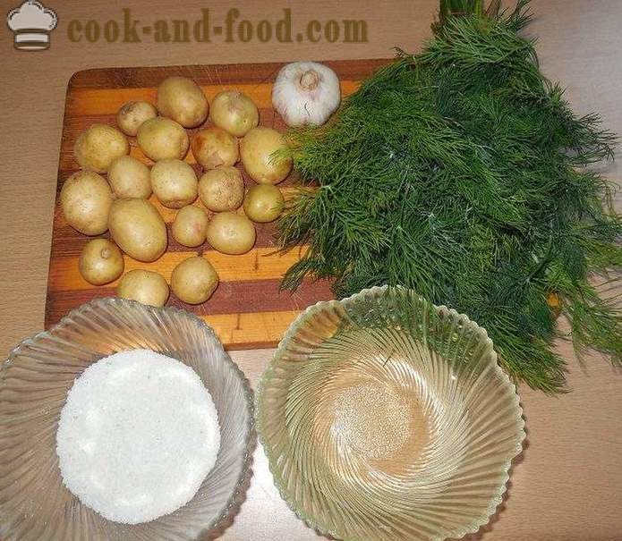 Krielaardappeltjes geheel geroosterd in een pan met knoflook en dille - hoe schoon te maken en te koken een kleine nieuwe aardappelen, recept met foto