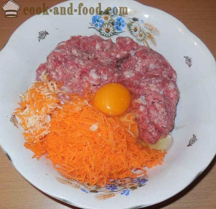 Heerlijke pasteitjes van gehakt vlees: varkensvlees, rundvlees, wortelen en knoflook - hoe schnitzels van vlees, een stap voor stap recept foto's te koken