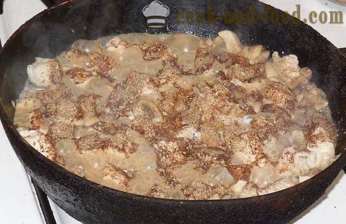 Kip gestoofd met champignons of hoe kippenhutspot koken - een stap voor stap recept foto's