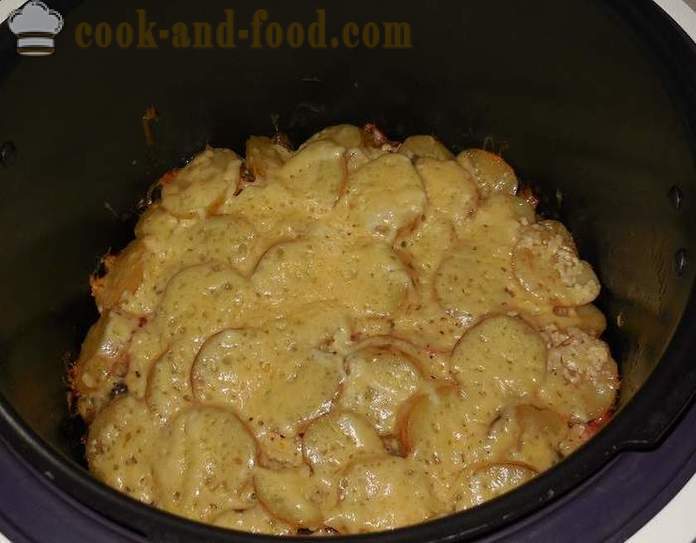 Plantaardige braadpan met champignons en aardappelen in multivarka - hoe plantaardige braadpan koken - recept met foto's - stap voor stap