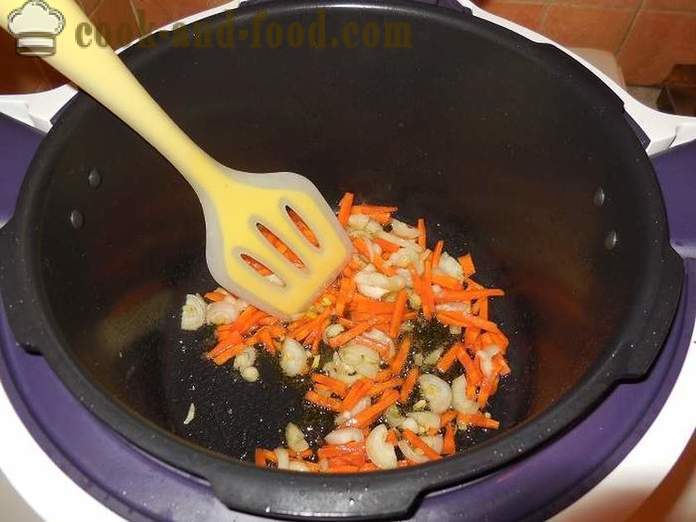 Rijst met kip en champignons in multivarka of hoe risotto in multivarka, stap voor stap recept met foto's koken.