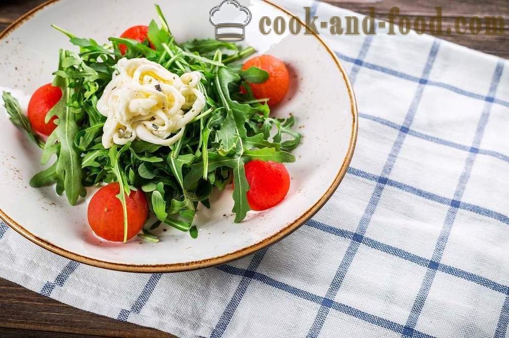 De beste ideeën voor het versieren feestelijke salades - video recepten thuis