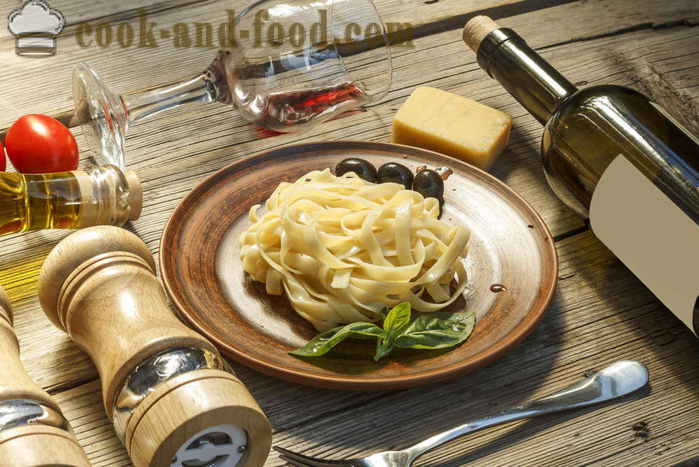 Italiaanse keuken: pasta carbonara drie recepten met room