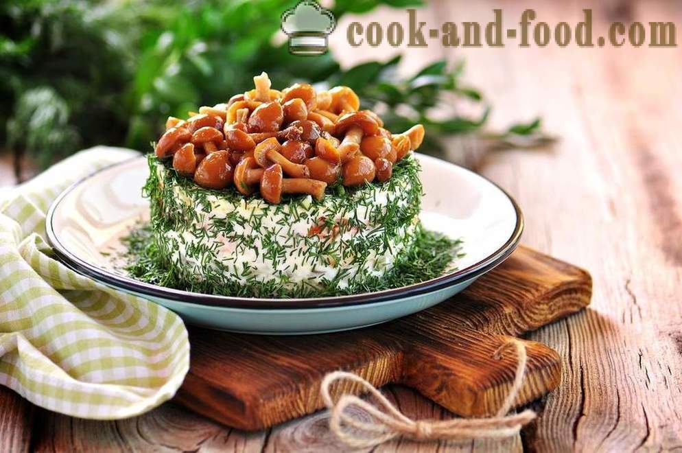 Drie eenvoudige salade recept met champignons - video recepten thuis