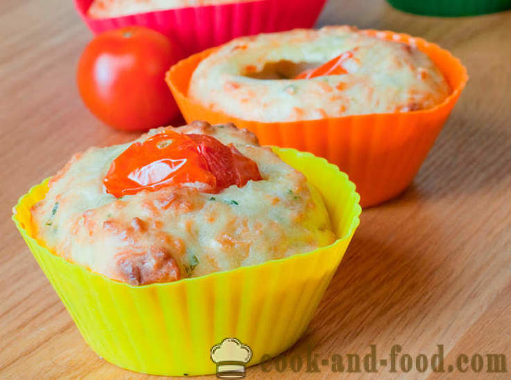 Multi-gekleurde blikken voor muffins - video recepten thuis